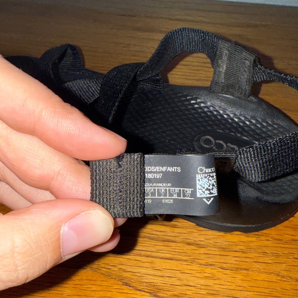 Kids Black Chaco Sandals - Picture 10 of 10